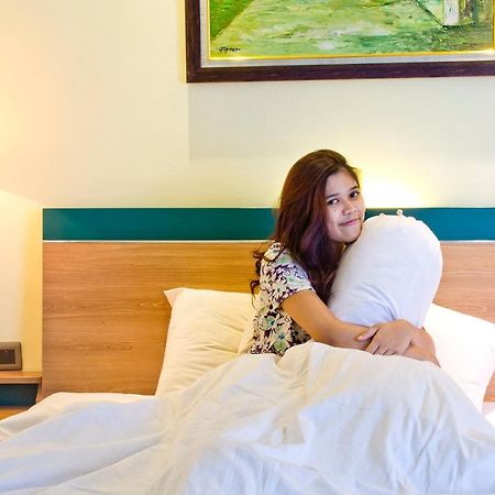 Green Batara Hotel Bandung Ngoại thất bức ảnh