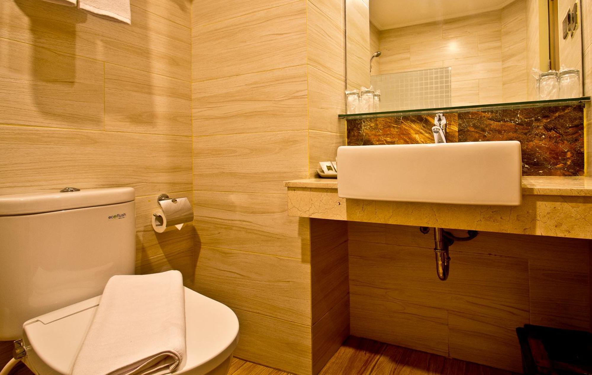 Green Batara Hotel Bandung Phòng bức ảnh