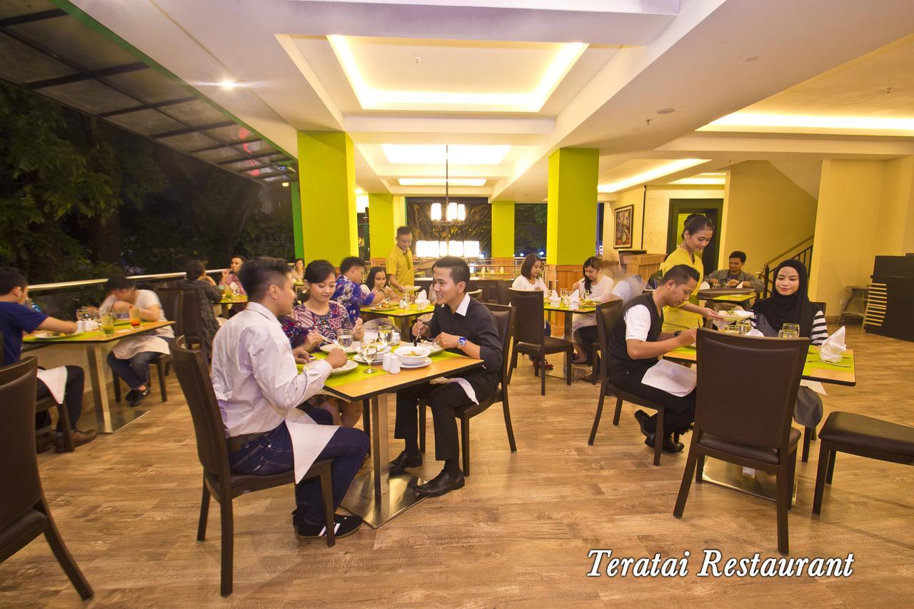 Green Batara Hotel Bandung Ngoại thất bức ảnh