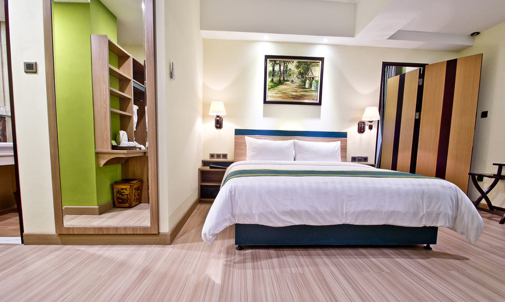 Green Batara Hotel Bandung Ngoại thất bức ảnh