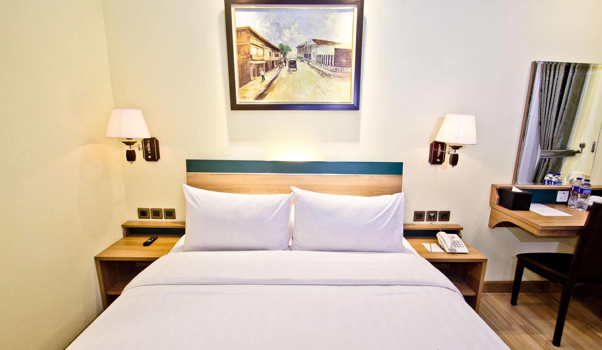 Green Batara Hotel Bandung Ngoại thất bức ảnh