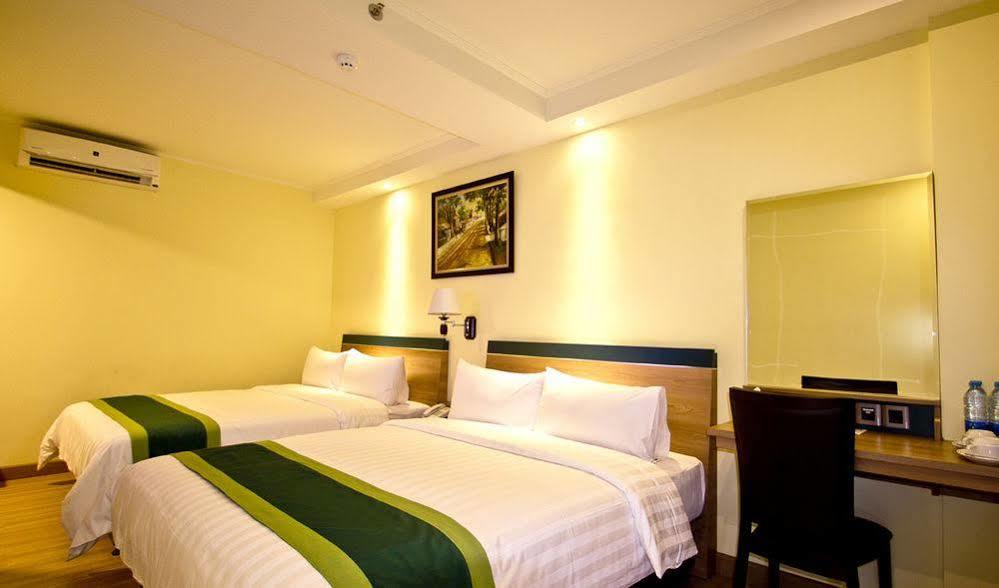 Green Batara Hotel Bandung Ngoại thất bức ảnh